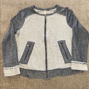 Pieces by Kensie Zip Up Sweater